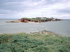 Hilbre Island vid högvatten sett från Middle Eye