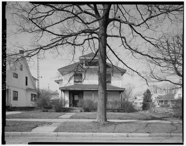 File:Horatius and Ethyl Clinger House, 202 West Liberty Street, Springfield, Clark County, OH HABS OHIO,12-SPRIF,9-2.tif