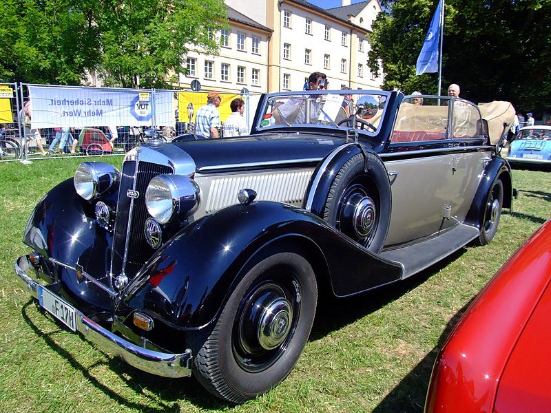 Der Horch 830  800px-Horch_830BL_80PS_1938_1