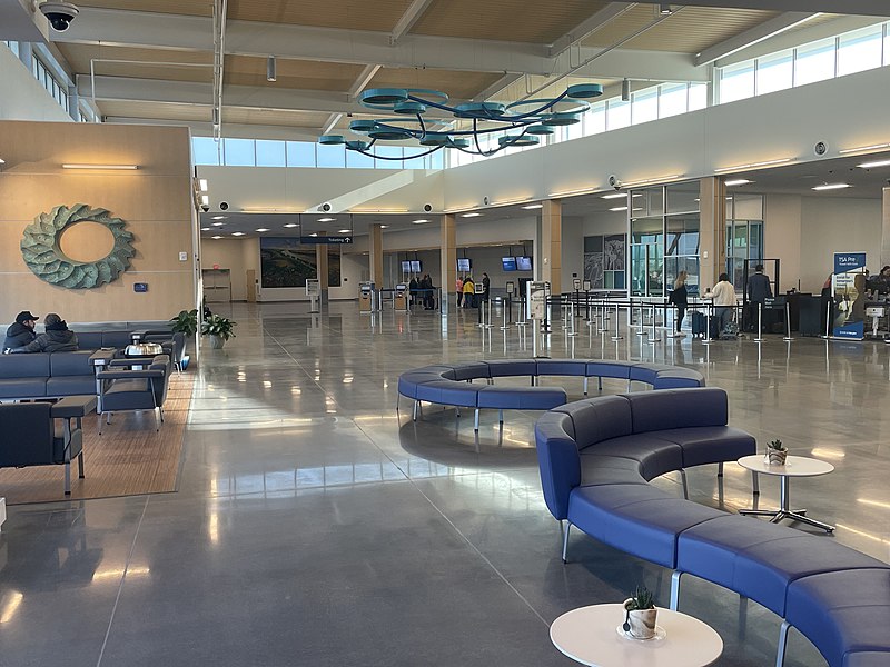 File:Inside the Columbia Regional Airport Terminal February 2023.jpg