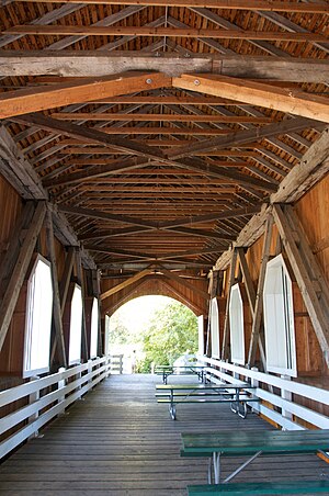 Ritner Creek Bridge.jpg интерьері