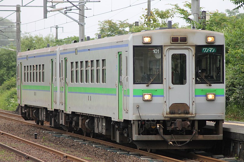 File:JRHokkaido-kiha150-101-20120724.jpg