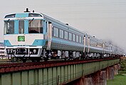キハ185系気動車 「うずしお」14号（お召し列車） （1993年 木太町駅付近）