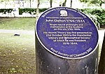 John Dalton blå plakett i Manchester.jpg
