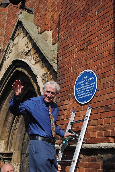 File:Kate Bunce blue plaque unveiling - 2015-09-10 - Andy Mabbett - 22.JPG