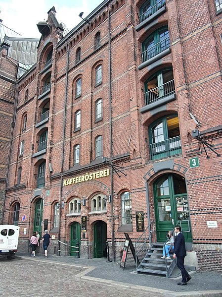 File:Kehrwieder 5 Speicherstadt Kaffeerösterei.jpg