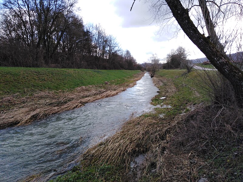 File:LN Schwarzbach aus Grießen OL.jpg