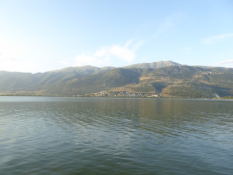 File:Lake of Ioannina.jpg