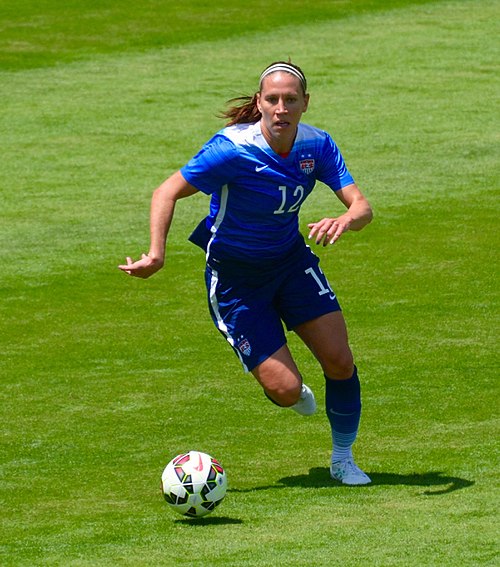 Holiday playing with the United States women's national soccer team in San Jose, California, 2015