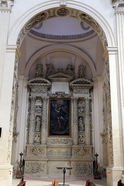 File:Lecce, sant'irene, interno, 03.jpg