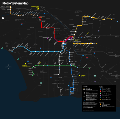 Mapa actual del sistema de Tren Ligero y tren urbano de Los Ángeles, incluyendo dos líneas de autobuses.