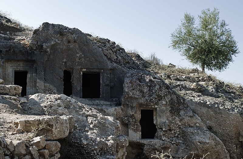 File:Lycian tombs Tlos IMGP8403.jpg