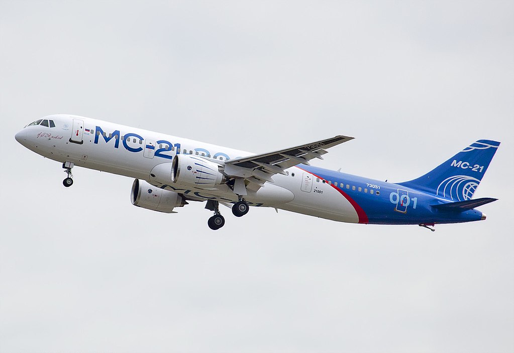 Maiden flight of MC-21.jpg