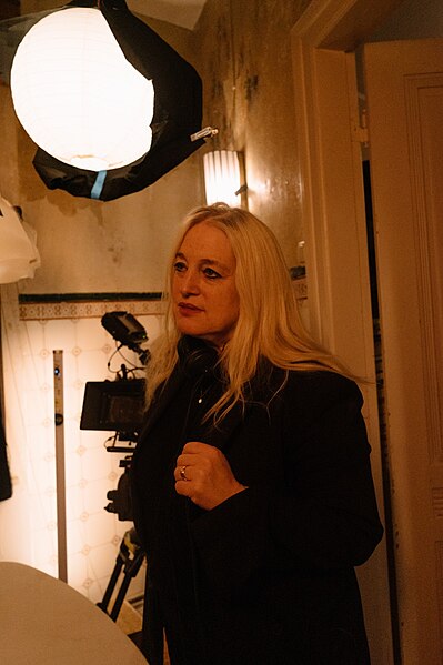 File:Maria von Heland (on set 2022).jpg