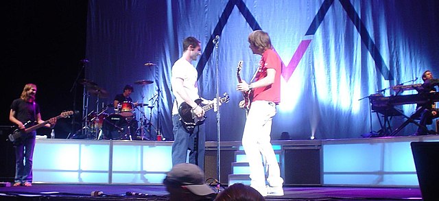 Maroon 5 in concert in 2004
