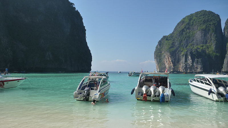 File:Maya Bay (4297192156).jpg