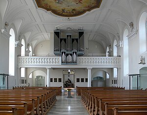 Meersburg Pfarrkirche Blick zur Orgel.jpg