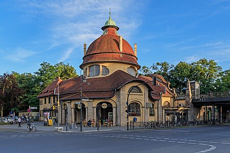 Mexikoplatz station in Berlin (1902–1904)