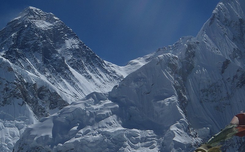 File:Mt. Everest(Sagarmatha) (4) (cropped).JPG