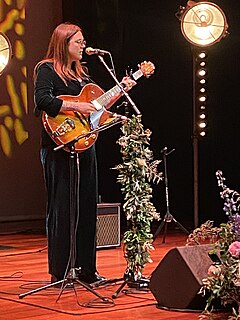 Nadia Reid Singer-songwriter