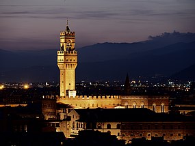 Palazzo Vecchio by nigth.jpg