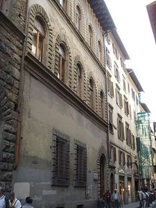 Palais Bagnesi 01.JPG