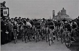 Departure of the 1935 Coppa Bernocchi Partenza Coppa Bernocchi 1935.jpg