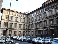 Fasaden mot Piazza del Collegio Romano, tegnet av Antonio del Grande