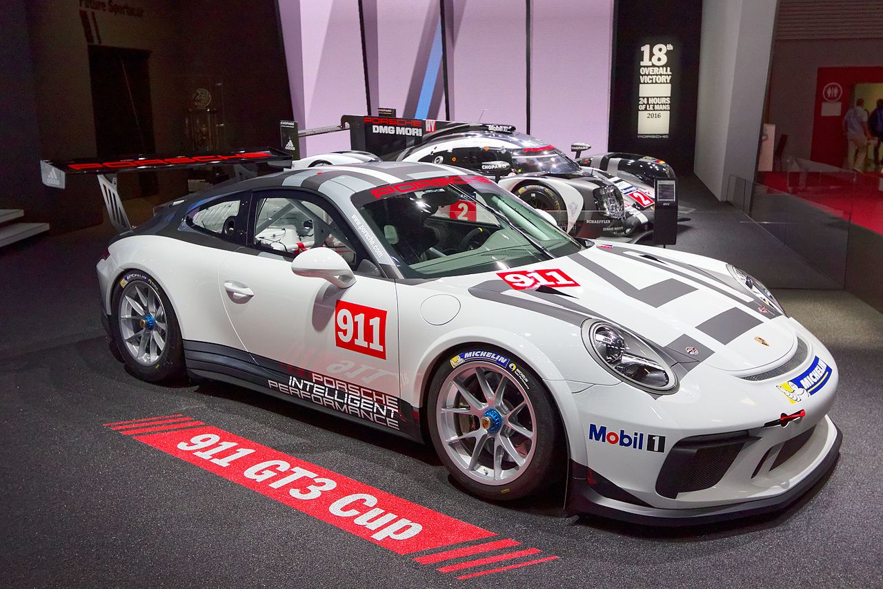 Image of Porsche 911 GT3 Cup - Mondial de l'Automobile de Paris 2016 - 002