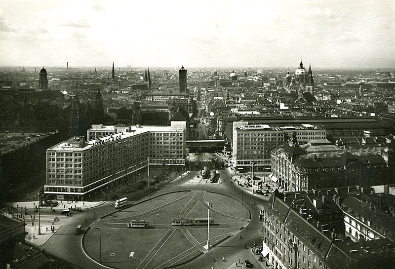 File:Postcard 1933 Berlin Alexanderplatz (50257872928).jpg