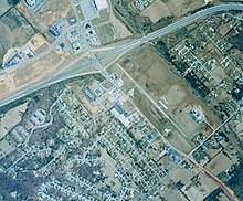 Powell Airport, TN - USGS - 2002.jpg