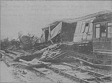 Photograph of the wreckage from the Sheffield Daily Telegraph 4 September 1925 Railway accident at Hope station, 3 September 1925.jpg