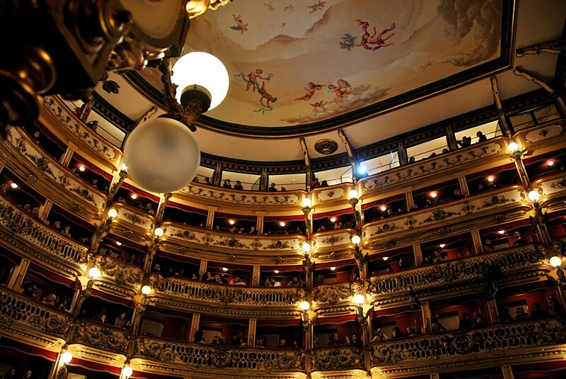 File:Regale, Teatro Bellini Napoli.jpg