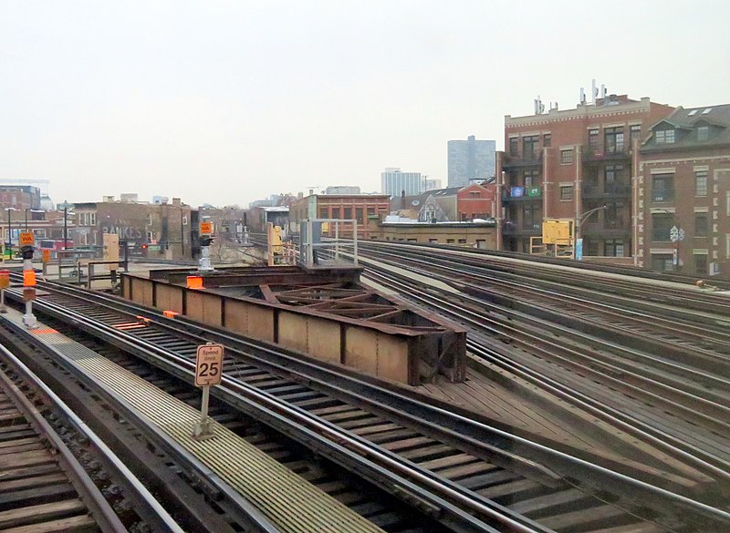 File:Remains of Clark station, December 2018.JPG