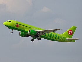 S7 Siberia Airlines A320-214 VP-BCZ.jpg