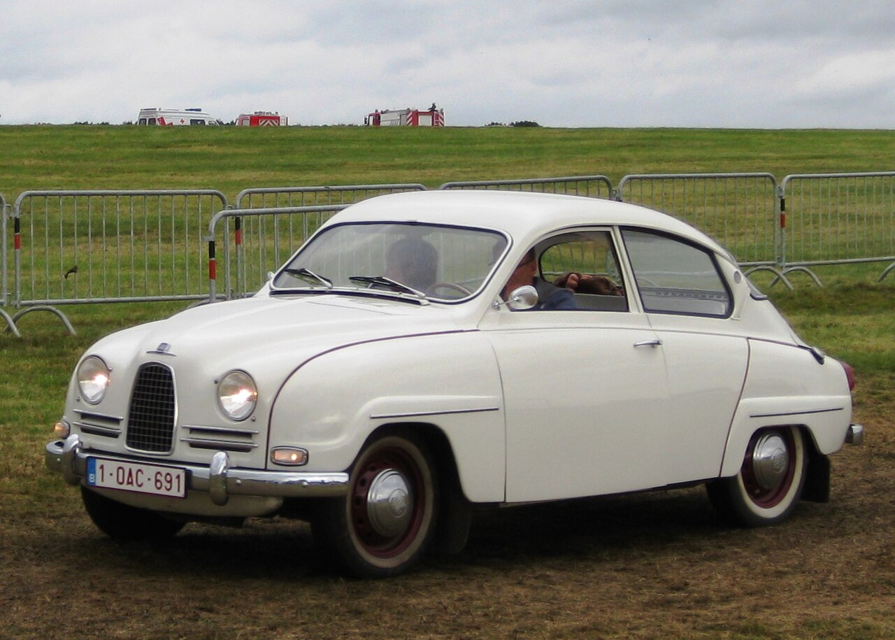 Image of Saab 96 moving, Schaffen Diest Fly-Drive 2014