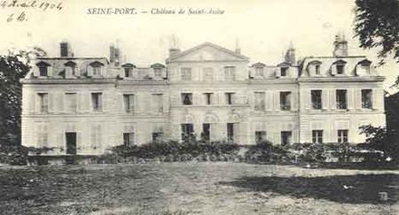 Sainte Assise, Château