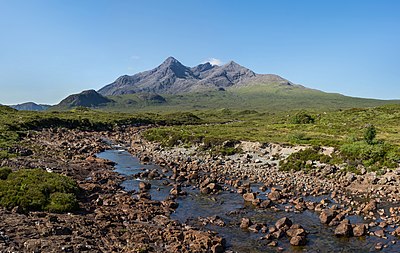 Sgùrr nan Gillean, sebuah gunung di bagian utara jajaran pegunungan Cuillin di Isle of Skye di Skotlandia