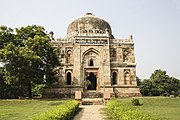 This mausoleum contain graves but It is not known who lies buried. However, this was built during the Lodi period, probably during Sikandar Lodi’s reign (1489-1517).