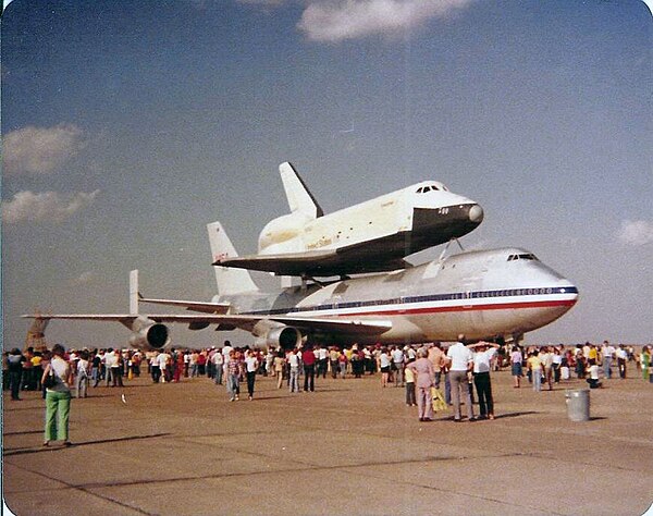 Shuttle Carrier Aircraft N905NA, still in American Airlines livery, with Enterprise in 1978