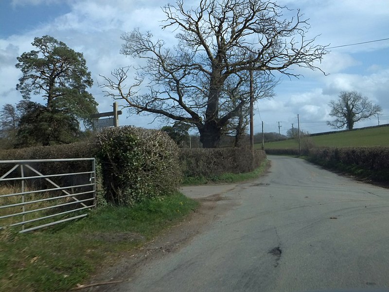 File:Sign for Crac'o Hill Farm - geograph.org.uk - 3425653.jpg