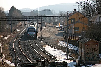 How to get to Spikkestad with public transit - About the place