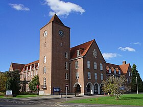 Staines Council Offices.jpg