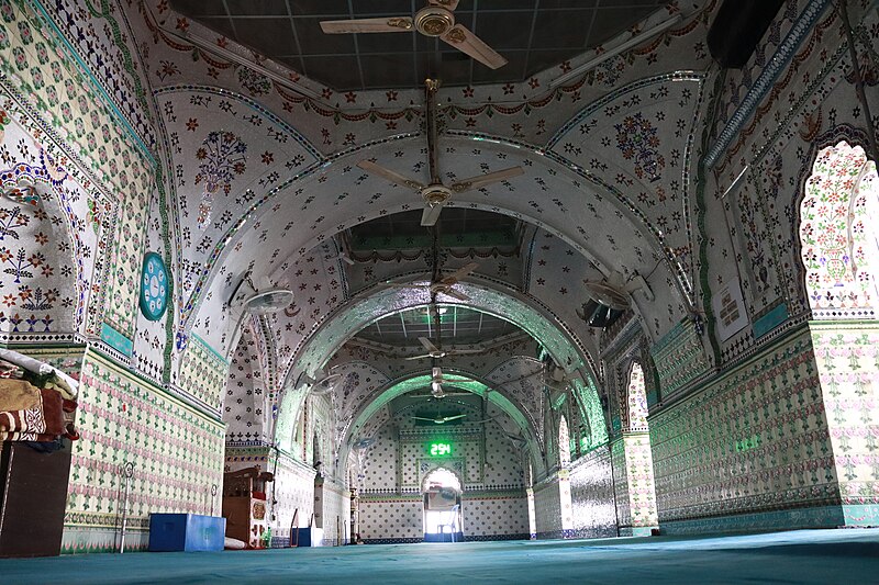 File:Star Mosque, puran dhaka37.jpg