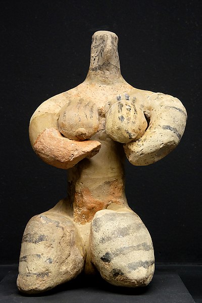 File:Statuette féminine - période Halaf (5500 av. J.-C.).jpg