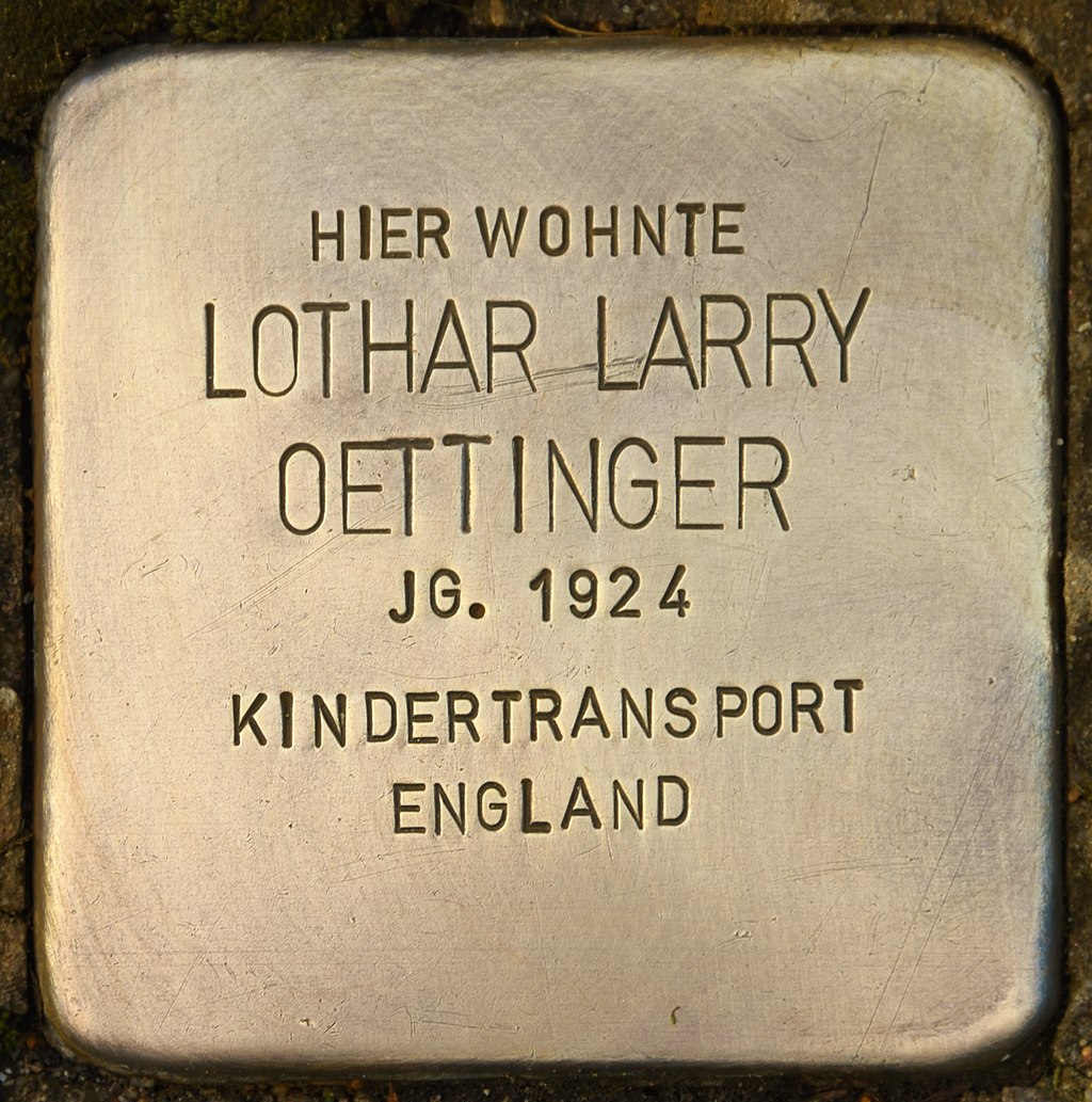 Stolperstein für Lothar Larry Oettinger (Riedlingen).jpg