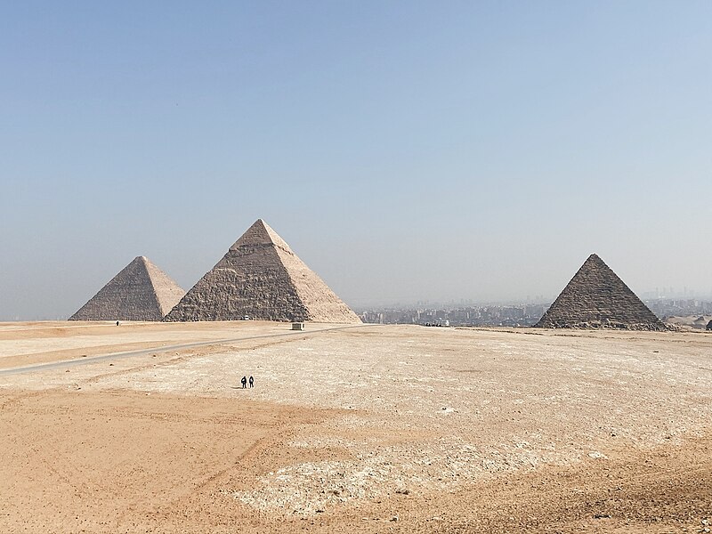 File:The Pyramids of Giza in Egypt.jpg
