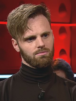 <span class="mw-page-title-main">Tim Hofman</span> Dutch television presenter, journalist, poet, and columnist