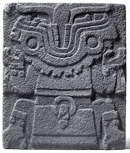 File:Tlaltecuhtli carving.jpg