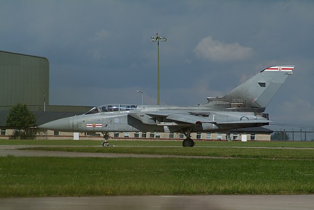 Panavia Tornado F3 ZE785 of No. 41 Squadron in July 2007.